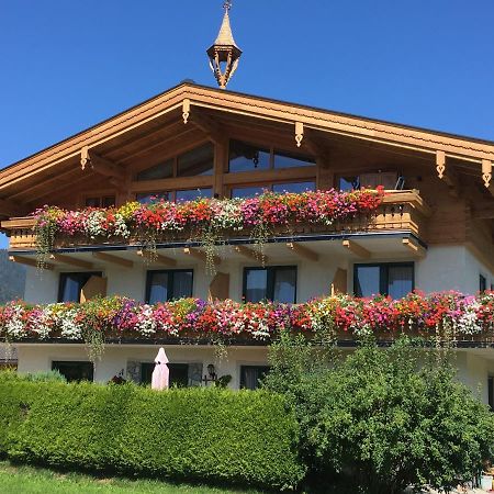 Appartement Pointschneiderhof Maishofen Exterior photo